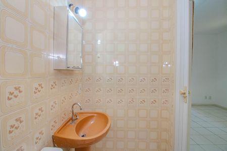 Apartamento para alugar com 46m², 1 quarto e sem vagaBanheiro