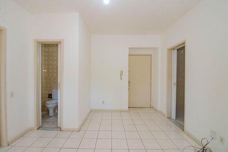 Sala de apartamento para alugar com 1 quarto, 46m² em Boa Vista, Porto Alegre
