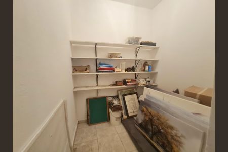 Casa para alugar com 134m², 3 quartos e 3 vagas Casa para alugar com 134m², 3 quartos e 3 vagasQuarto 2