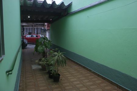 Casa para alugar com 134m², 3 quartos e 3 vagasQuintal e garagem