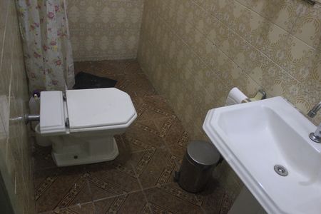 Casa para alugar com 134m², 3 quartos e 3 vagasBanheiro
