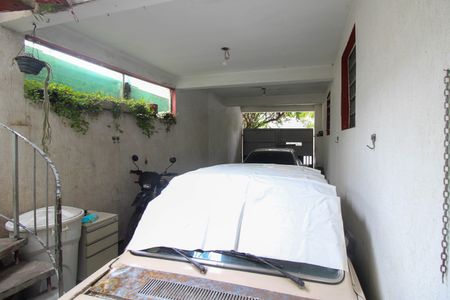Casa à venda com 90m², 3 quartos e 2 vagas Casa à venda com 90m², 3 quartos e 2 vagasGaragem