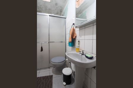 Casa à venda com 90m², 3 quartos e 2 vagas Casa à venda com 90m², 3 quartos e 2 vagasBanheiro 1