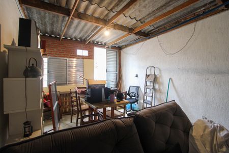 Casa à venda com 90m², 3 quartos e 2 vagas Casa à venda com 90m², 3 quartos e 2 vagasSala superior