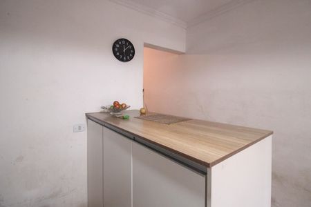 Casa à venda com 90m², 3 quartos e 2 vagas Casa à venda com 90m², 3 quartos e 2 vagasCozinha