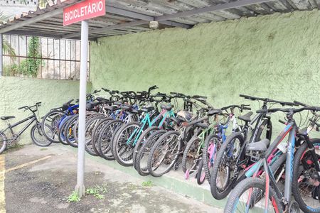Apartamento à venda com 48m², 2 quartos e 1 vaga Apartamento à venda com 48m², 2 quartos e 1 vagaÁrea comum