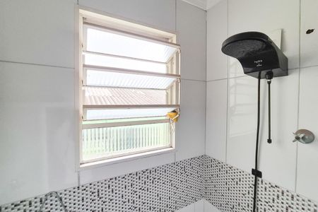 Apartamento à venda com 48m², 2 quartos e 1 vaga Apartamento à venda com 48m², 2 quartos e 1 vagaBanheiro Social