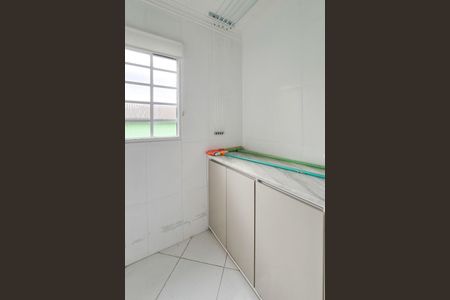 Apartamento à venda com 48m², 2 quartos e 1 vaga Apartamento à venda com 48m², 2 quartos e 1 vagaCozinha e Área de Serviço