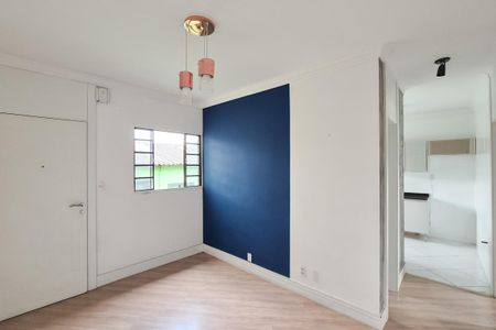 Sala de apartamento à venda com 2 quartos, 48m² em Baeta Neves, São Bernardo do Campo
