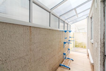 Apartamento para alugar com 55m², 2 quartos e 1 vagaÁrea de Serviço