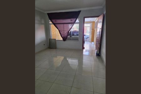 Casa para alugar com 3 quartos, 135m² em Vila Milton, Guarulhos