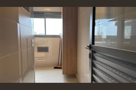 Apartamento para alugar com 160m², 3 quartos e 3 vagas
