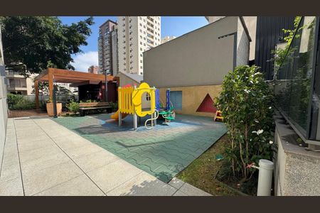 Apartamento para alugar com 160m², 3 quartos e 3 vagas