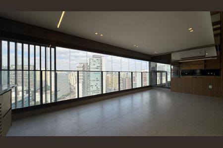 Apartamento para alugar com 160m², 3 quartos e 3 vagas