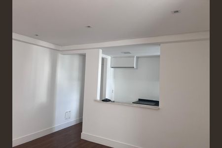 Apartamento para alugar com 1 quarto, 59m² em Cambuí, Campinas
