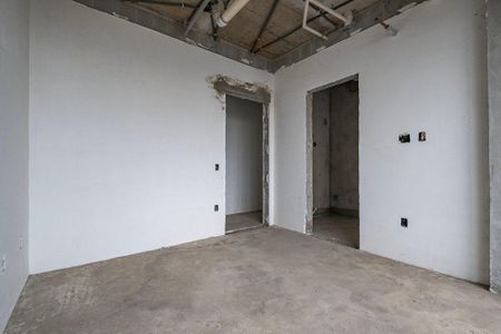 Apartamento à venda com 340m², 4 quartos e 4 vagas Apartamento à venda com 340m², 4 quartos e 4 vagasSuíte 2