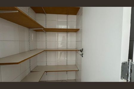 Apartamento à venda com 200m², 4 quartos e 4 vagas