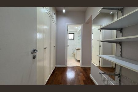 Apartamento à venda com 200m², 4 quartos e 4 vagas