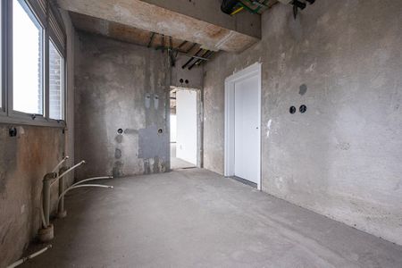Apartamento à venda com 340m², 4 quartos e 4 vagas Apartamento à venda com 340m², 4 quartos e 4 vagasCozinha