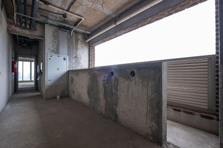 Apartamento à venda com 340m², 4 quartos e 4 vagas Apartamento à venda com 340m², 4 quartos e 4 vagasLavanderia