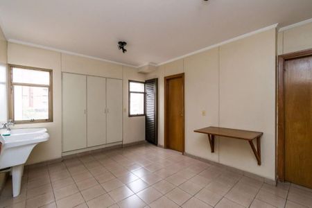 Apartamento para alugar com 370m², 4 quartos e 4 vagas