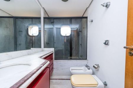 Apartamento para alugar com 370m², 4 quartos e 4 vagas