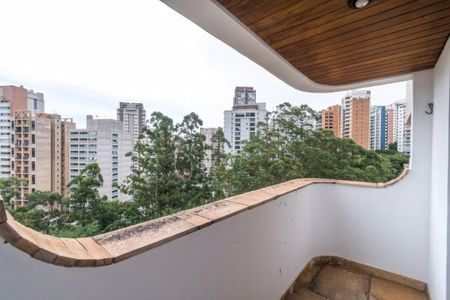 Apartamento para alugar com 370m², 4 quartos e 4 vagas