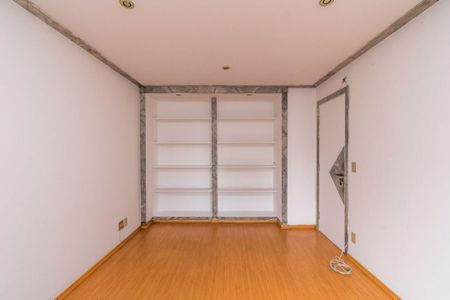 Apartamento para alugar com 370m², 4 quartos e 4 vagas