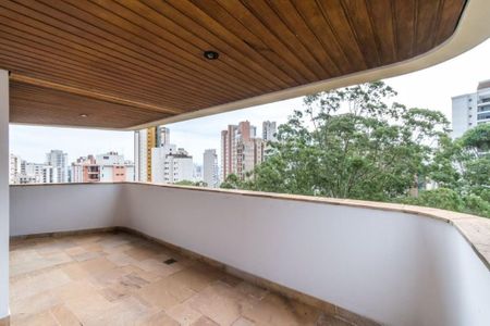 Apartamento para alugar com 370m², 4 quartos e 4 vagas