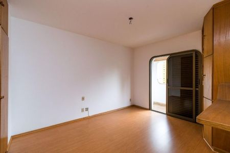 Apartamento para alugar com 370m², 4 quartos e 4 vagas