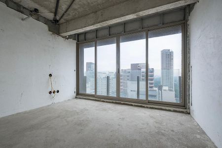Apartamento à venda com 340m², 4 quartos e 4 vagasSuíte 1