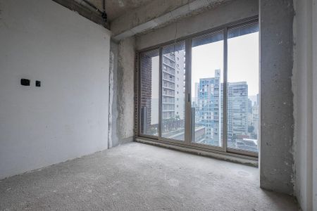 Apartamento à venda com 315m², 4 quartos e 4 vagas Apartamento à venda com 315m², 4 quartos e 4 vagasSuíte 4