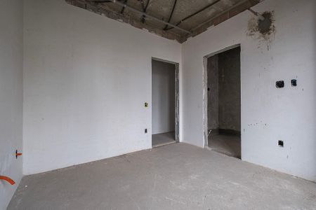 Apartamento à venda com 315m², 4 quartos e 4 vagas Apartamento à venda com 315m², 4 quartos e 4 vagasSuíte 3
