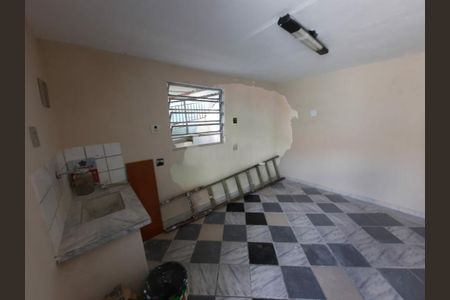 Casa à venda com 149m², 3 quartos e 6 vagas