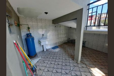 Casa à venda com 149m², 3 quartos e 6 vagas