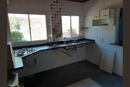 Casa à venda com 149m², 3 quartos e 6 vagas