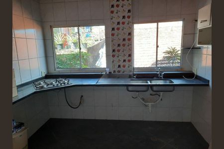 Casa à venda com 149m², 3 quartos e 6 vagas
