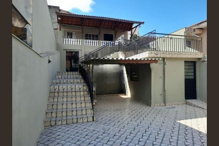 Casa à venda com 149m², 3 quartos e 6 vagas