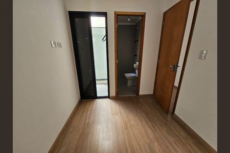 Casa à venda com 3 quartos, 110m² em Santa Teresinha, São Paulo