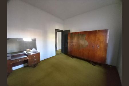 Casa à venda com 170m², 4 quartos e 4 vagas
