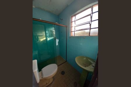 Casa à venda com 170m², 4 quartos e 4 vagas