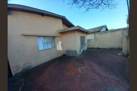 Casa à venda com 170m², 4 quartos e 4 vagas