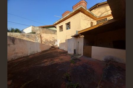 Casa à venda com 170m², 4 quartos e 4 vagas