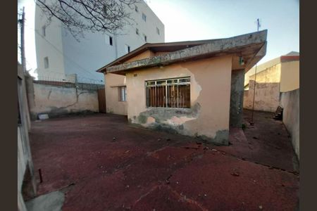 Casa à venda com 170m², 4 quartos e 4 vagas