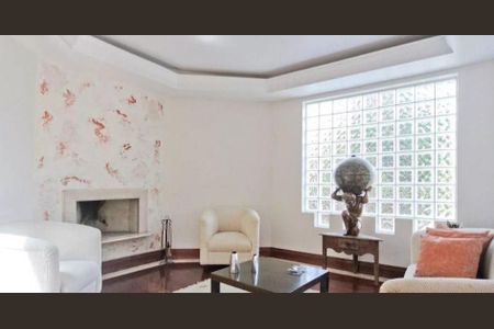Casa à venda com 550m², 5 quartos e 4 vagas