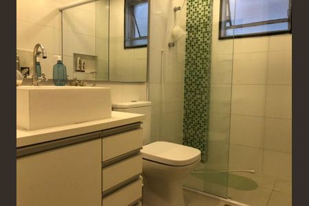 Apartamento à venda com 78m², 2 quartos e 1 vaga