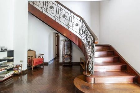 Casa à venda com 420m², 4 quartos e 5 vagas