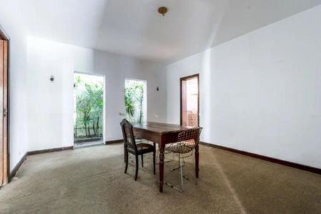 Casa à venda com 420m², 4 quartos e 5 vagas