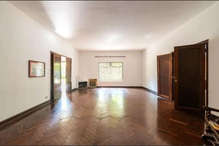 Casa à venda com 420m², 4 quartos e 5 vagas