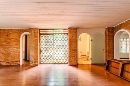Casa à venda com 420m², 4 quartos e 5 vagas